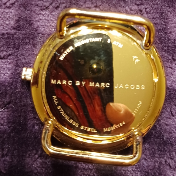 Marc by Marc Jacobs - Picture 3 of 5